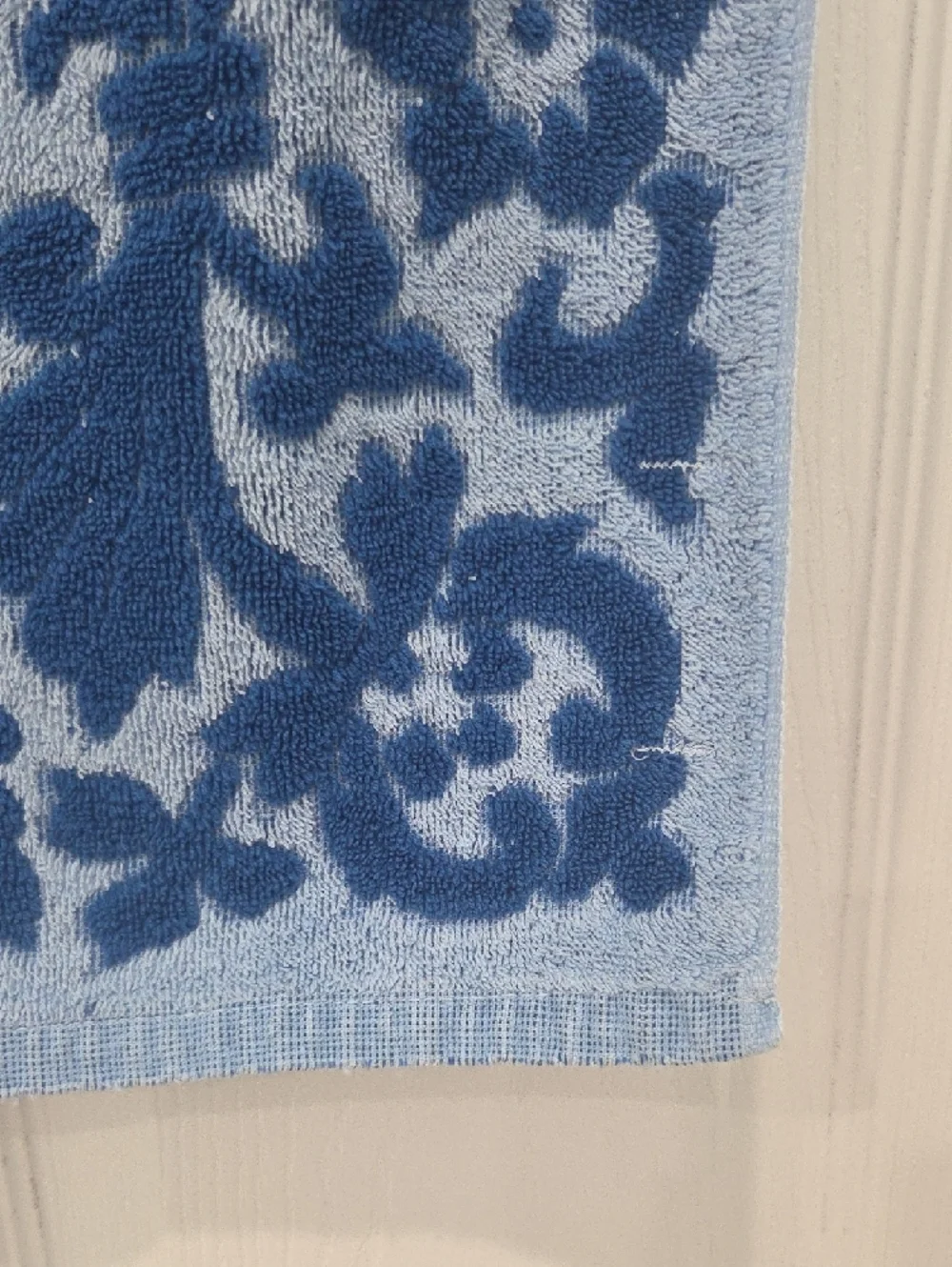 Vintage Blue Floral Jacquard Hand Towel
